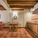 El Refugio De Aran 아파트호텔 3*