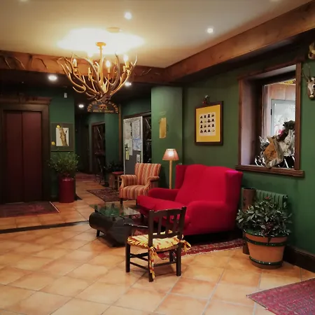 Ξενοδοχείο με διαμερίσματα El Refugio De Aran