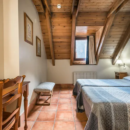 El Refugio De Aran Appart hôtel 3*