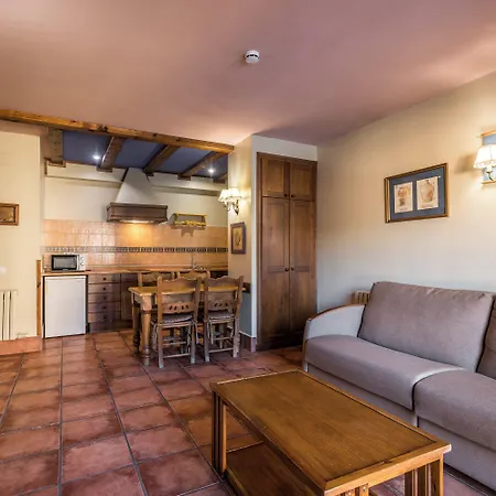 Aparthotel El Refugio De Aran Vielha
